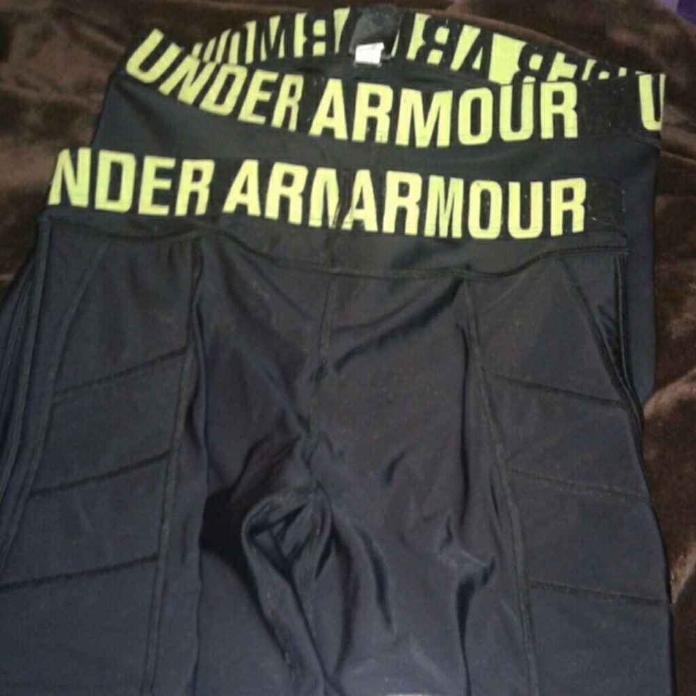 Under Armour Slidding shorts